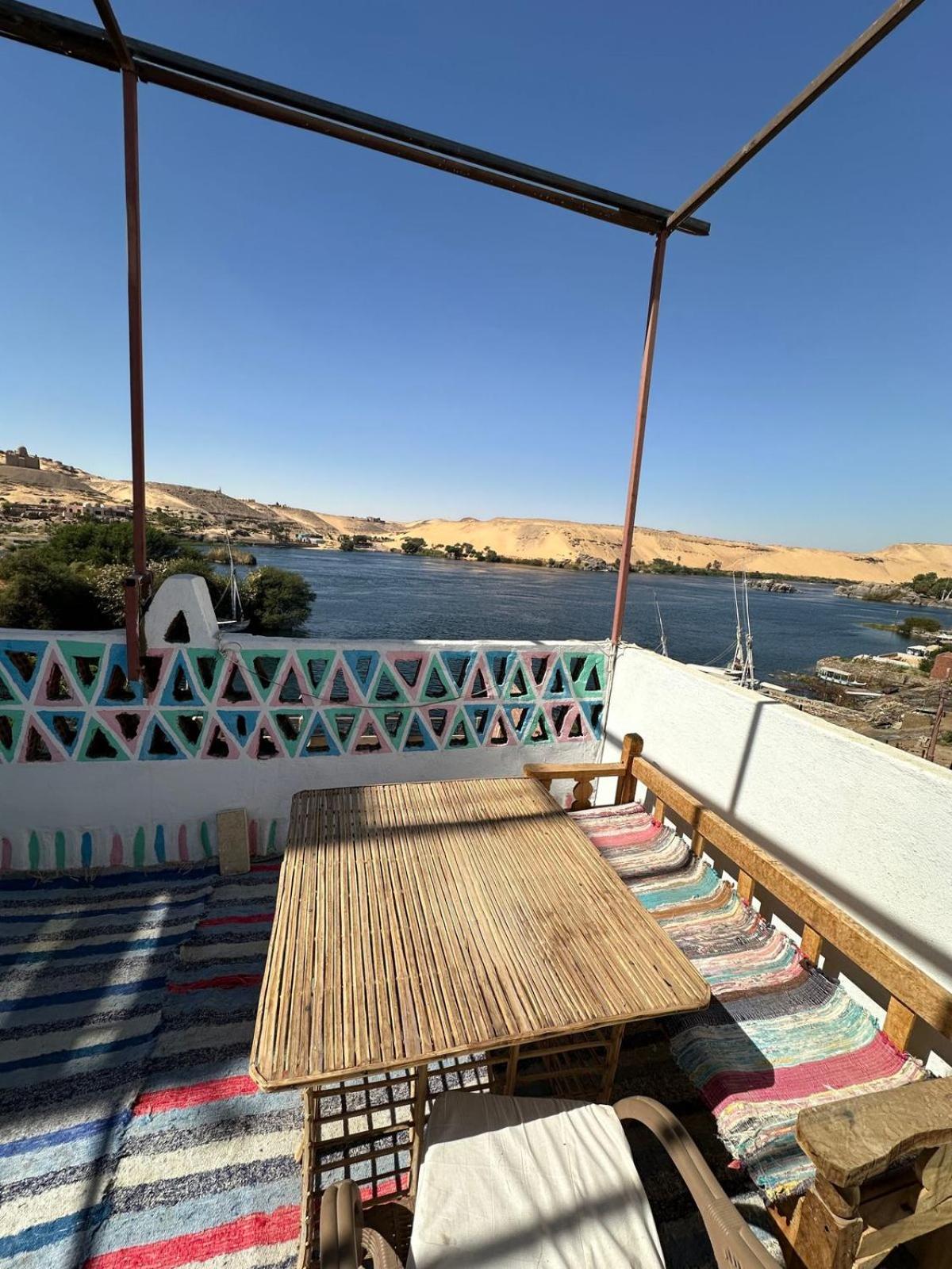 Nubian King Hotel Aswan Exterior photo