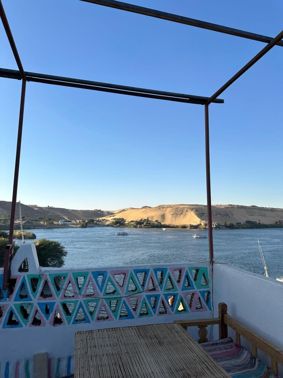 Nubian King Hotel Aswan Exterior photo